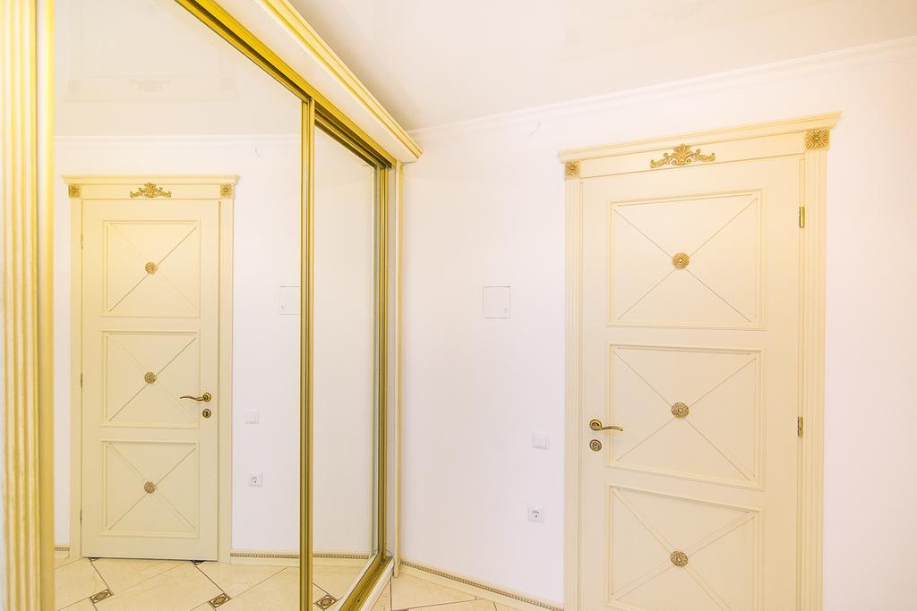 סומי Vip Apartmen מראה חיצוני תמונה