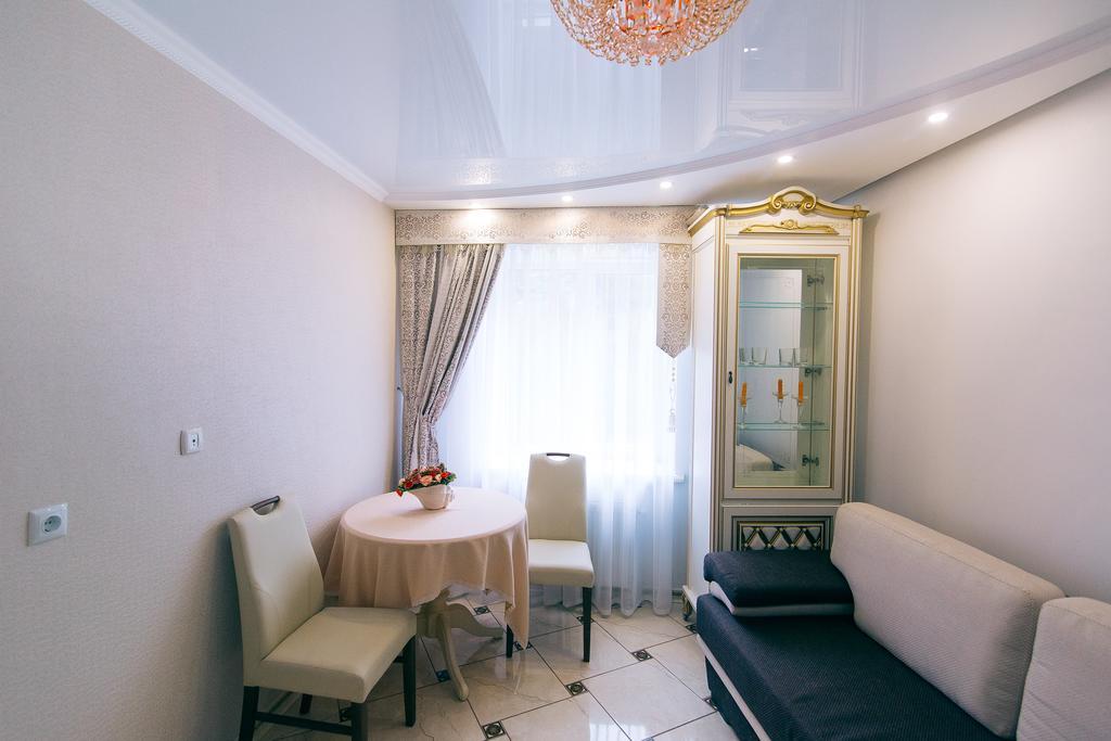 סומי Vip Apartmen מראה חיצוני תמונה