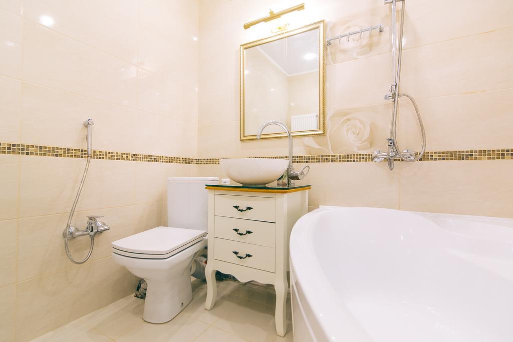 סומי Vip Apartmen מראה חיצוני תמונה